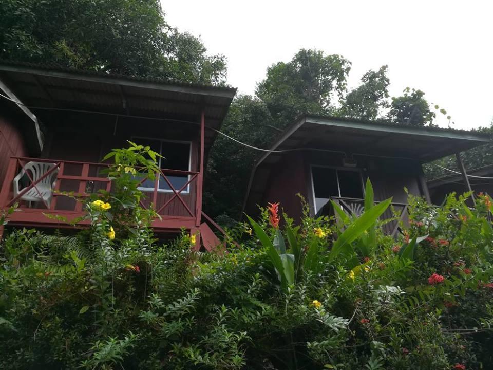 Simukut Place Kampong Pasir Sanang Burong Exterior photo