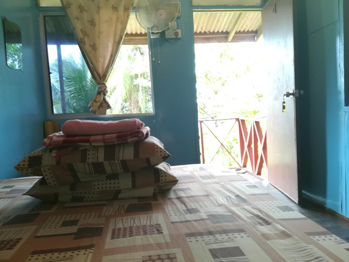 Simukut Place Bed & Breakfast Kampong Pasir Sanang Burong Exterior photo